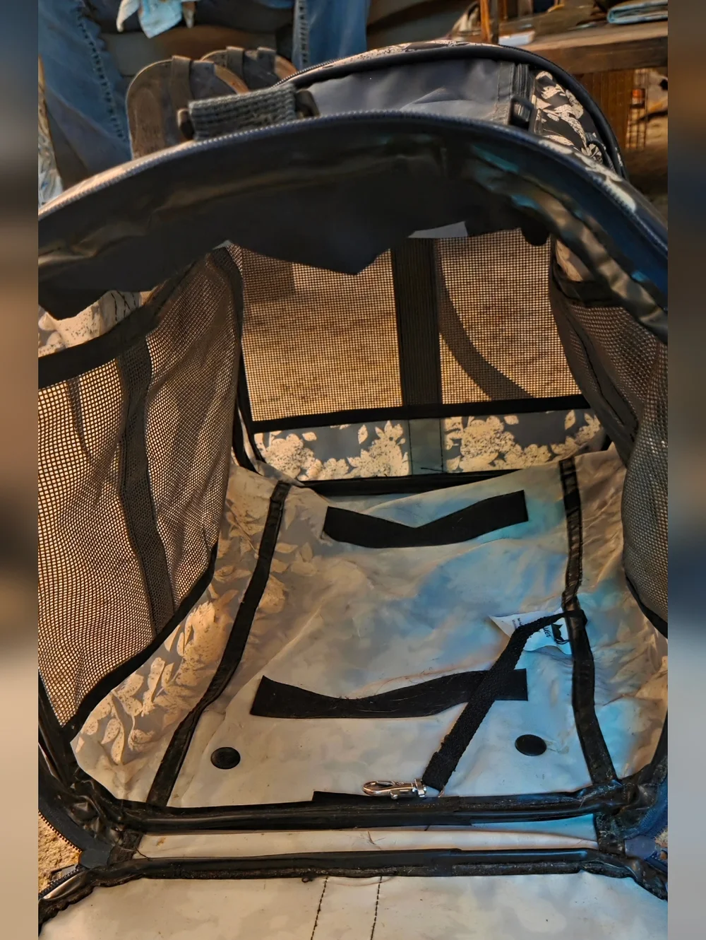 Large Navy Floral Cat Pet Carrier with Mesh Panels and Shoulder Strap